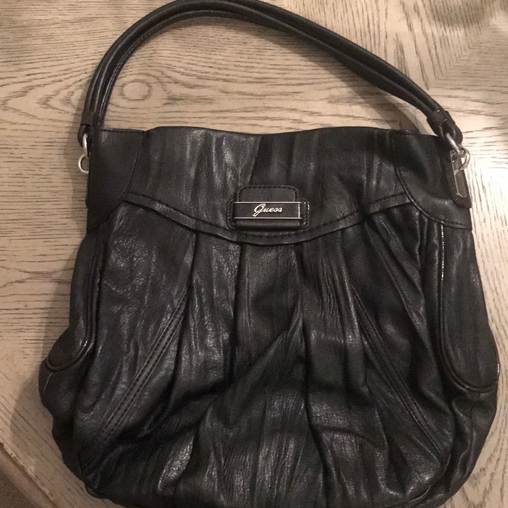 Guess Shoulder Bag